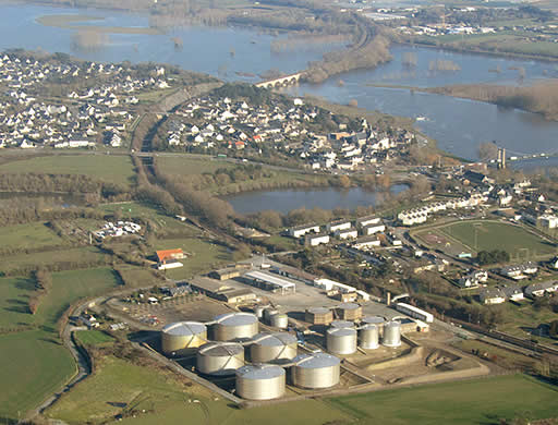 Bouchemaine distribution depot